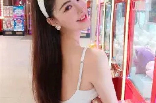 知名女网红翻车每天收入几万礼物却被曝光是AI生成的人物