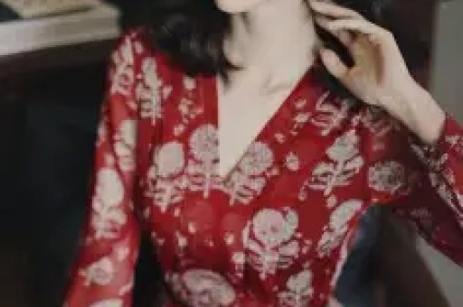 真离谱！叶璇与继母遭亡父保姆起诉其父亲连祖坟都不能埋进去