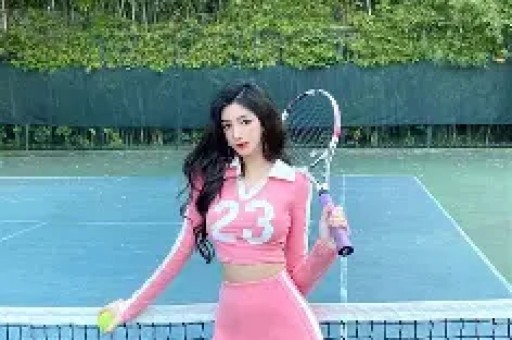 38岁张雨绮近况曝光！经历2段失败婚姻如今直播情绪失控引热议