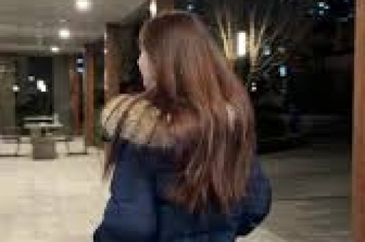 又曝4大瓜！因情伤割腕、知名女星退圈、减肥进急诊 黄晓明最意外
