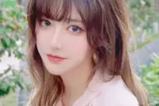 女明星集体“塌房”她们为啥都不装了